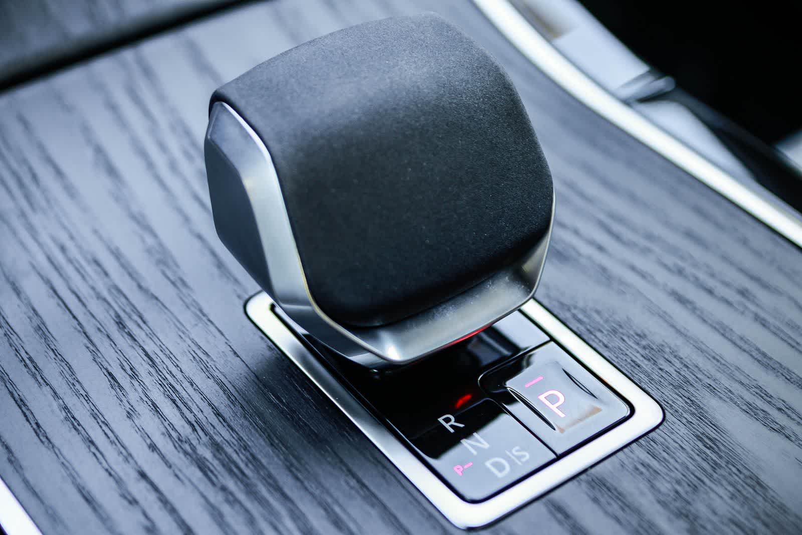 Thumbnail: 2026 Land Rover Range Rover Evoque - 23