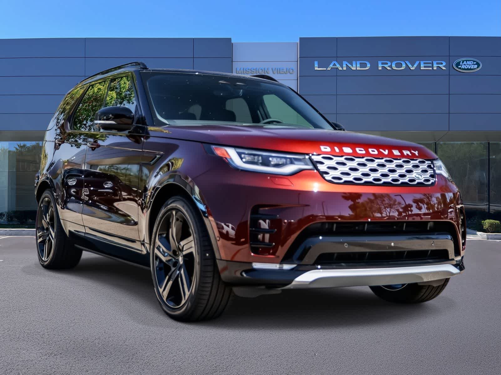 Thumbnail: 2026 Land Rover Discovery - 3