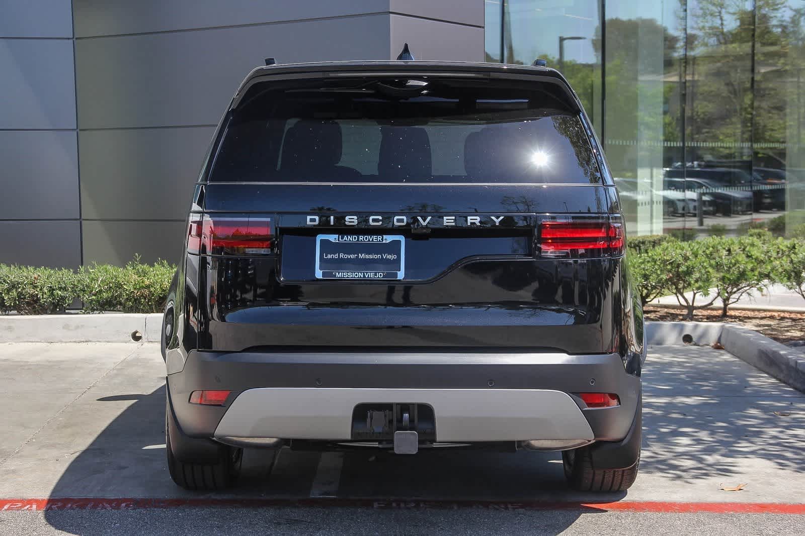 Thumbnail: 2025 Land Rover Discovery - 5