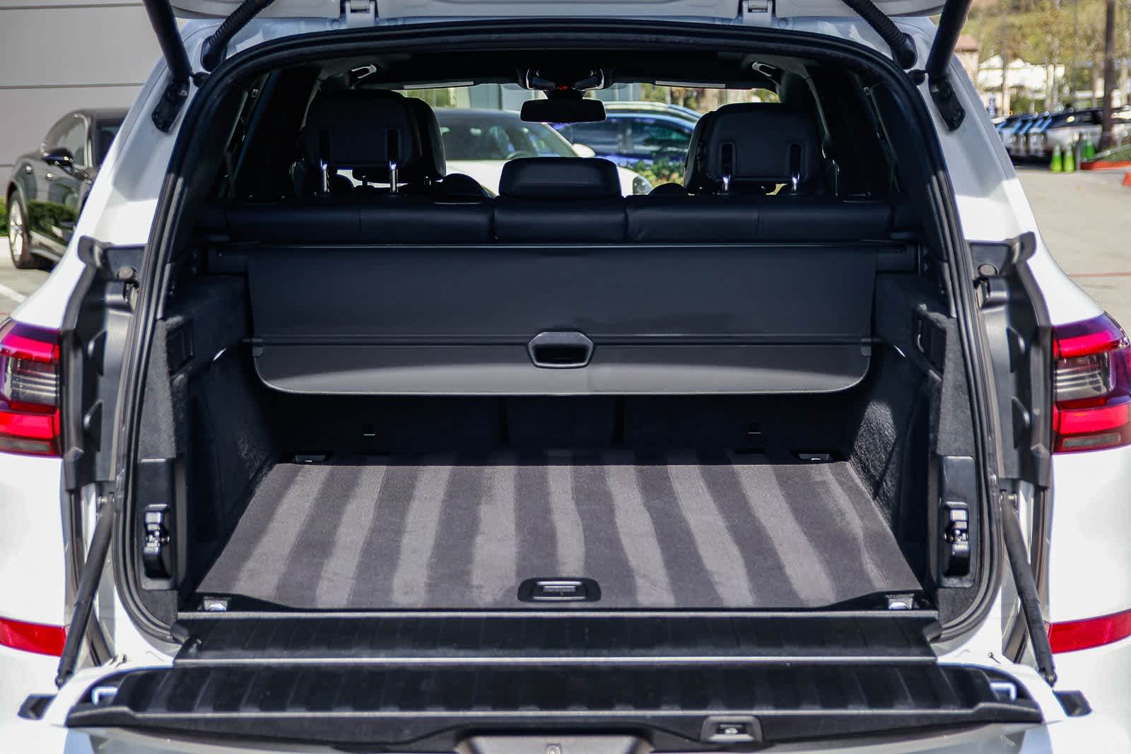 Thumbnail: 2021 BMW X5 - 28