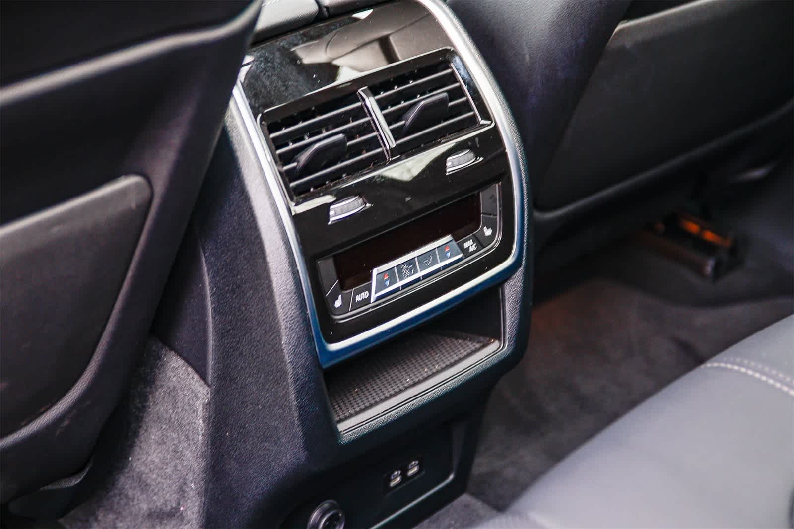 Thumbnail: 2024 BMW X5 - 18