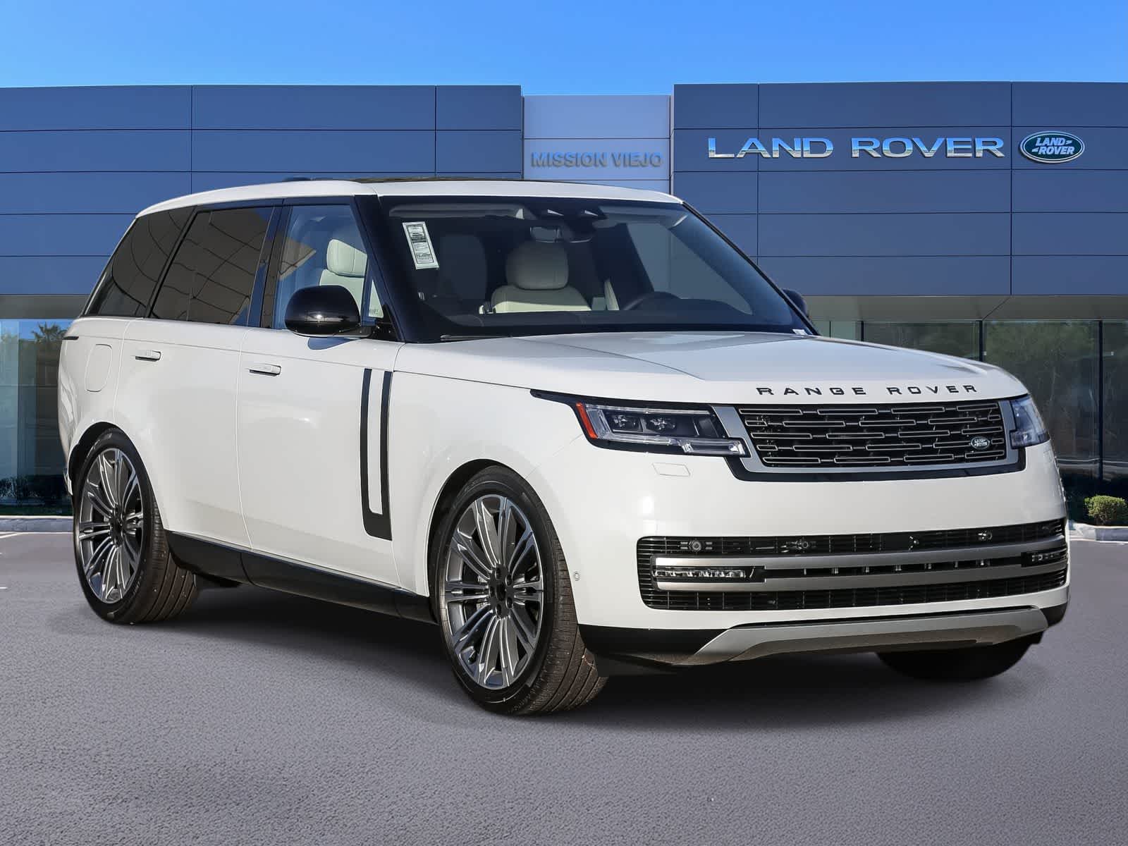 Thumbnail: 2026 Land Rover Range Rover - 3