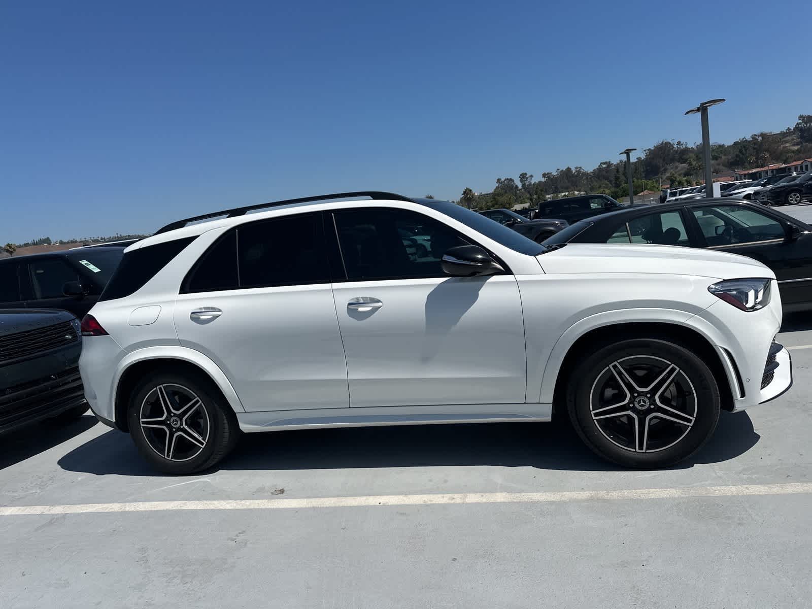 Thumbnail: 2022 Mercedes-Benz GLE - 4