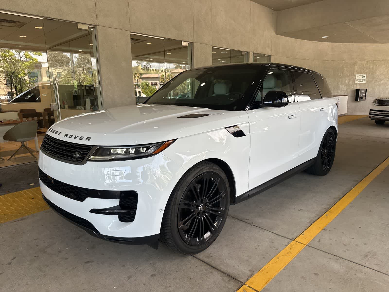 Thumbnail: 2024 Land Rover Range Rover Sport - 1