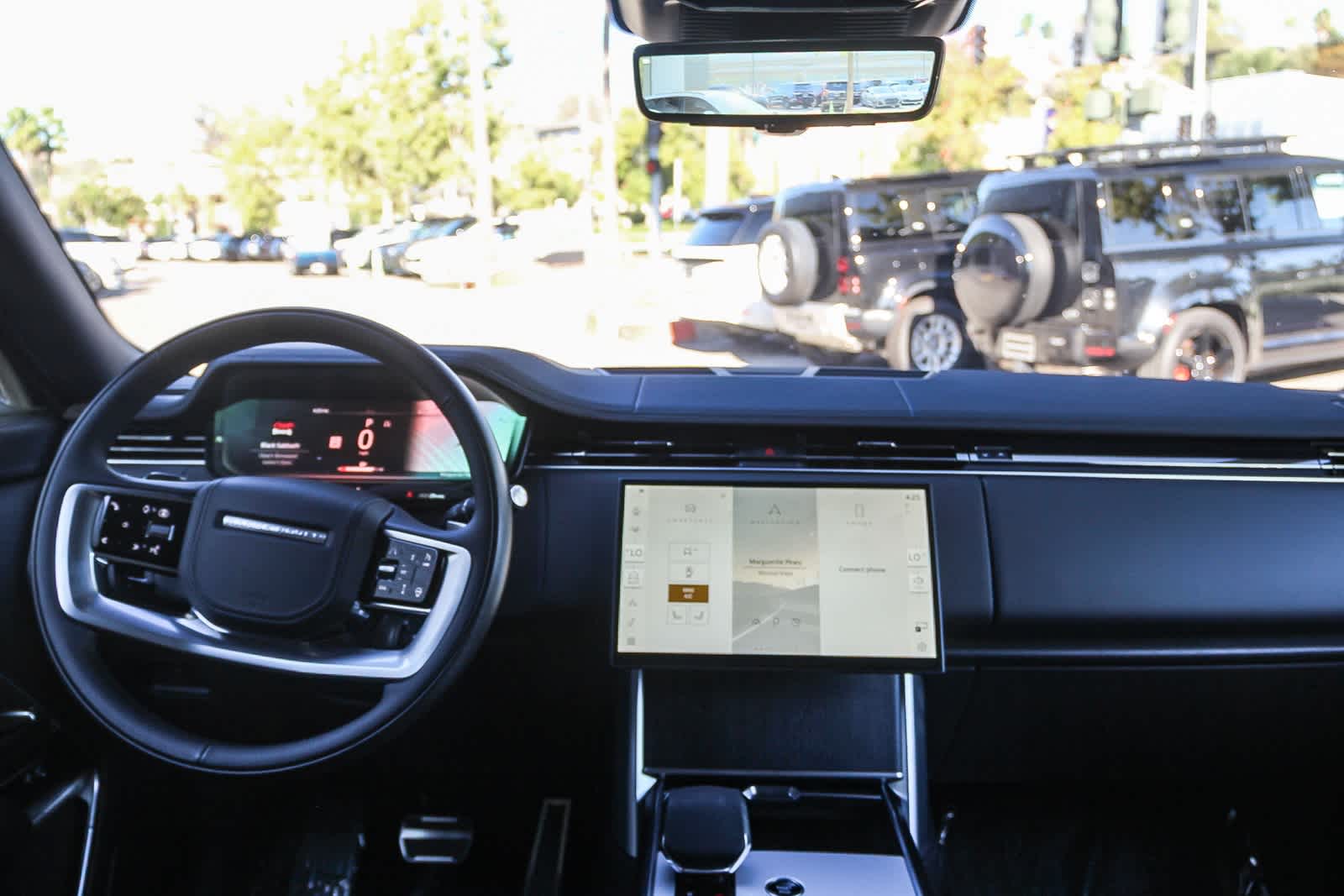 Thumbnail: 2025 Land Rover Range Rover - 12