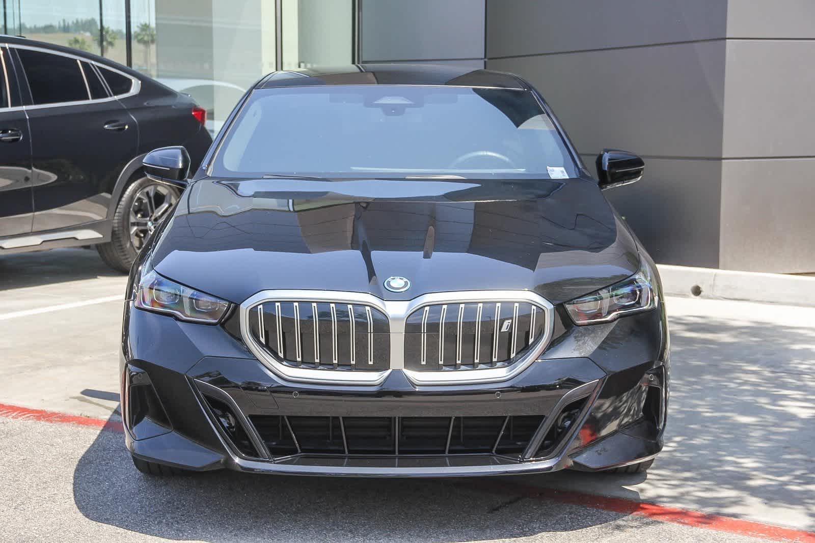 Thumbnail: 2024 BMW i5 - 2