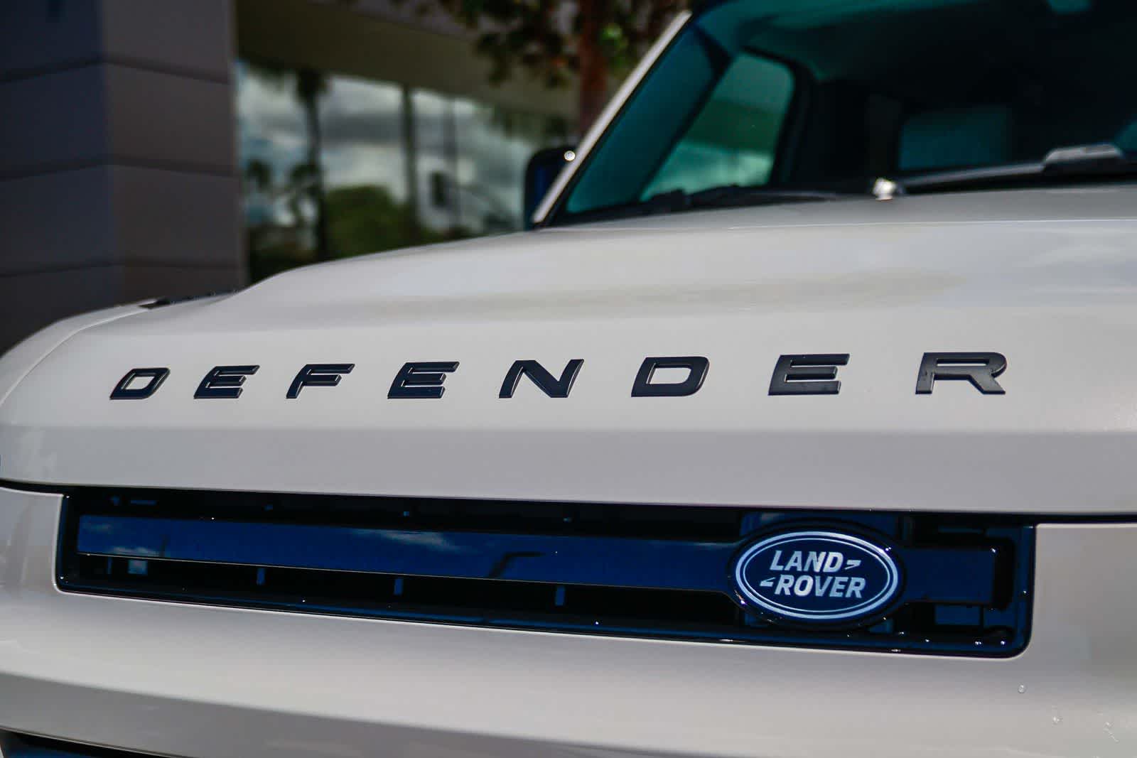 Thumbnail: 2026 Land Rover Defender - 11