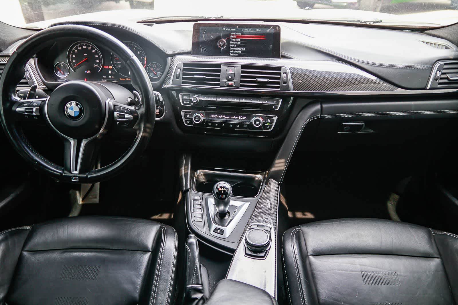 Thumbnail: 2016 BMW M3 - 10