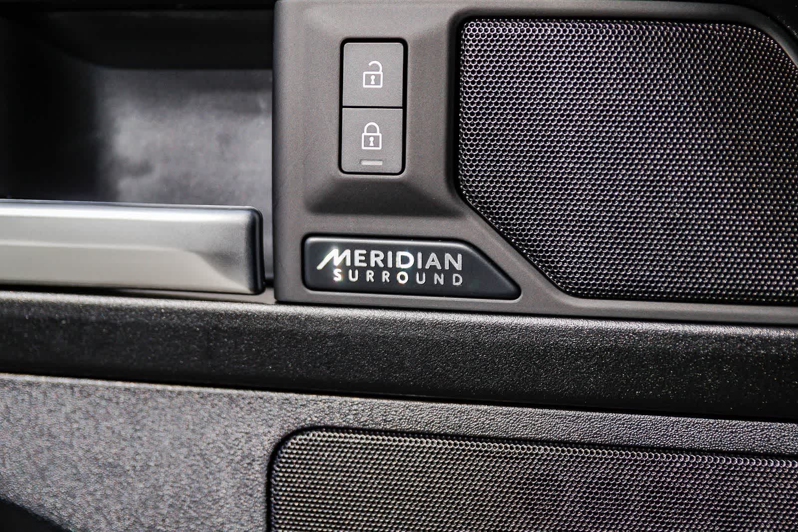 Thumbnail: 2026 Land Rover Defender - 18