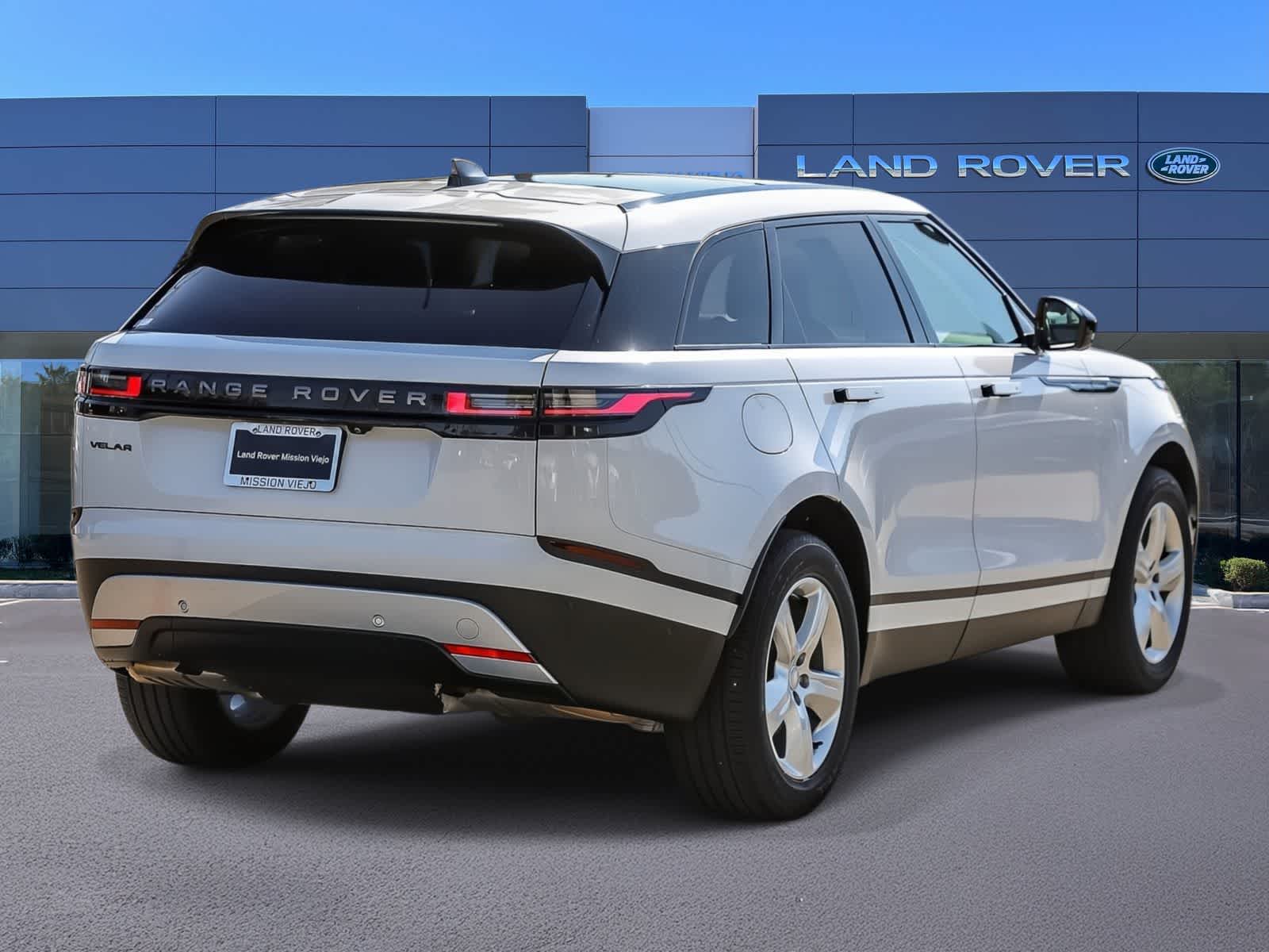 Thumbnail: 2025 Land Rover Range Rover Velar - 4