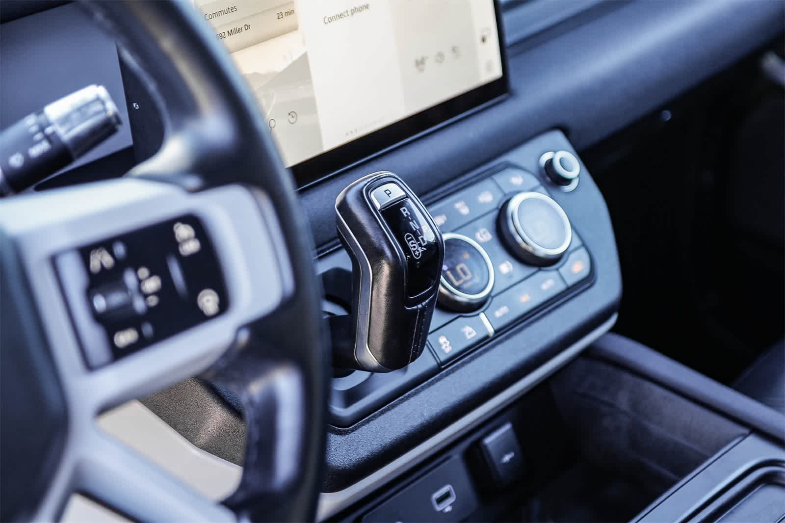 Thumbnail: 2022 Land Rover Defender - 26