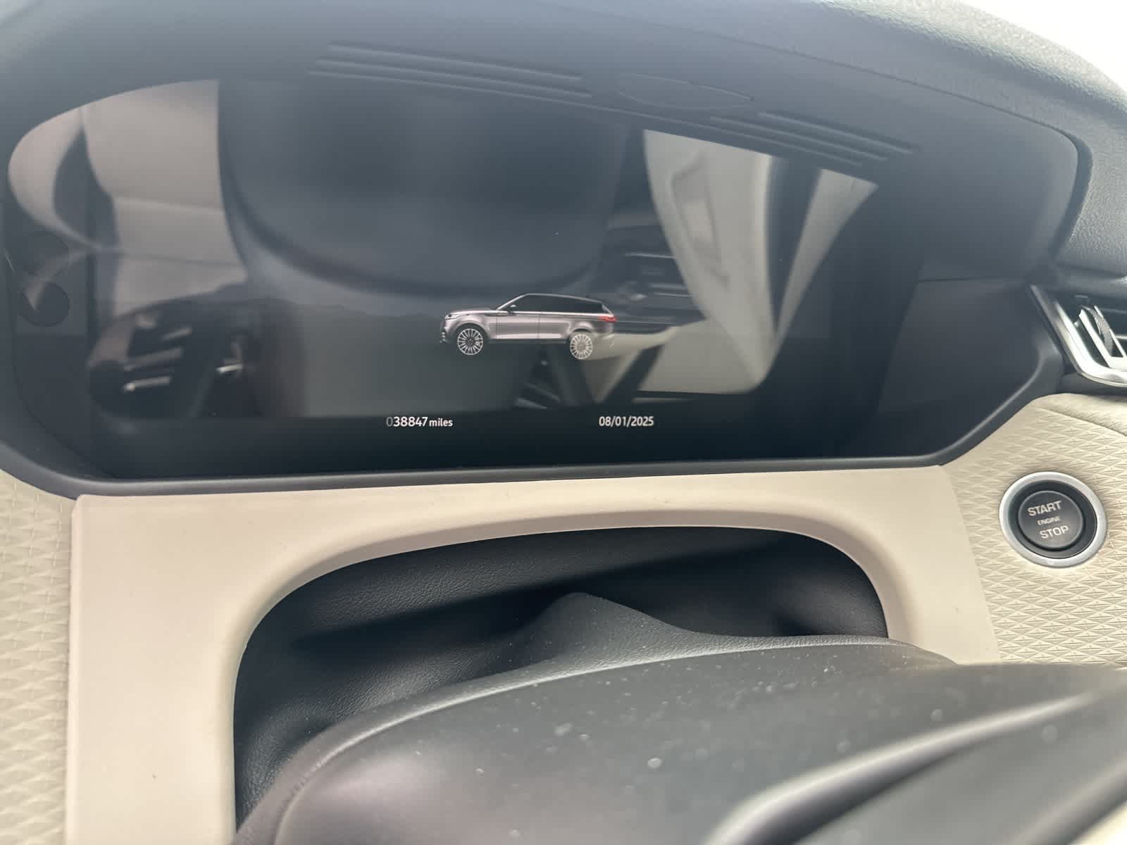 Thumbnail: 2023 Land Rover Range Rover Velar - 8