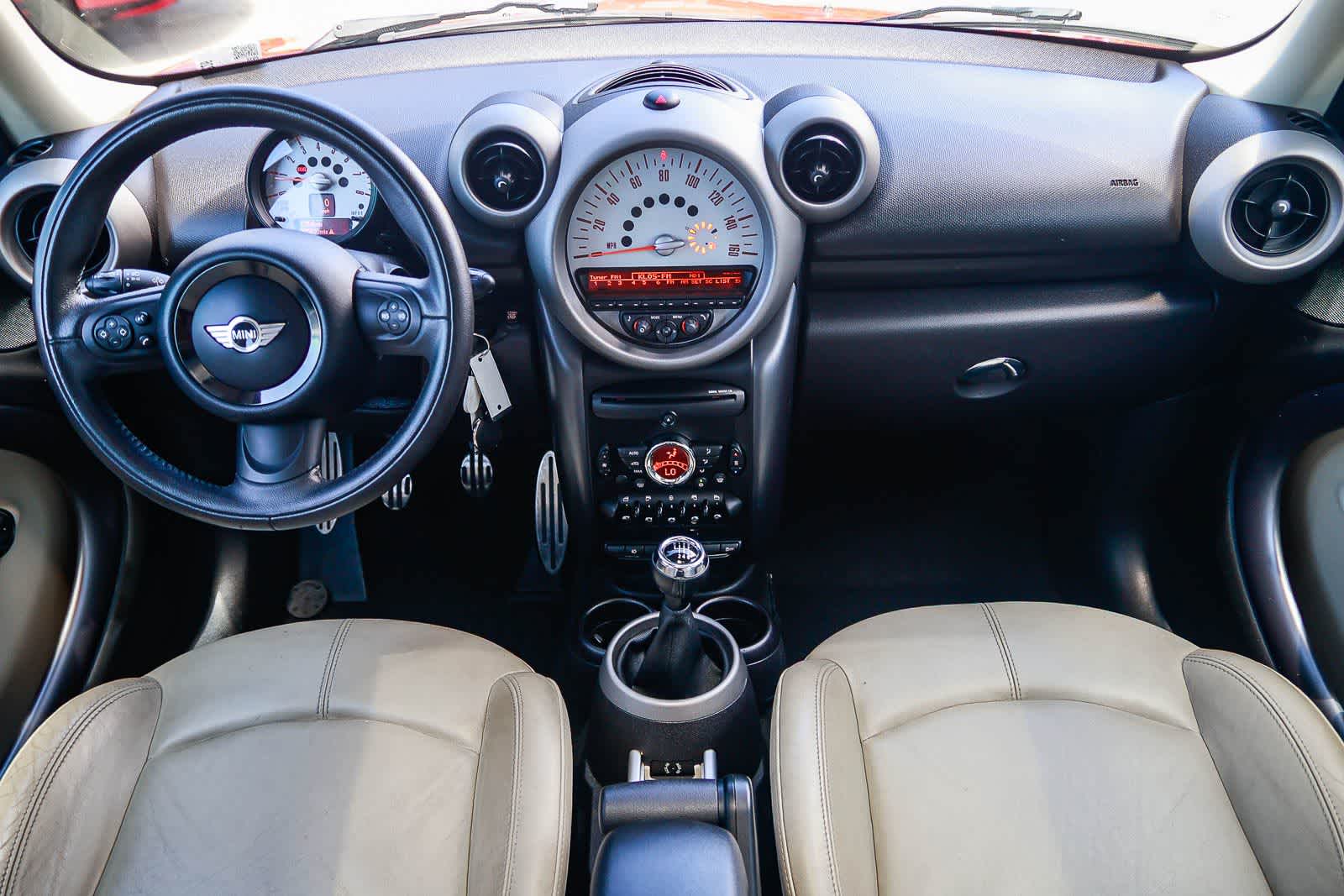 Thumbnail: 2012 MINI Cooper Countryman - 11