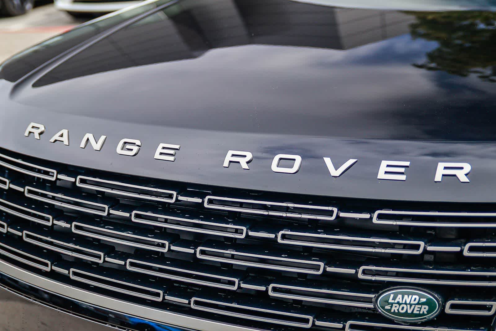 Thumbnail: 2026 Land Rover Range Rover - 11