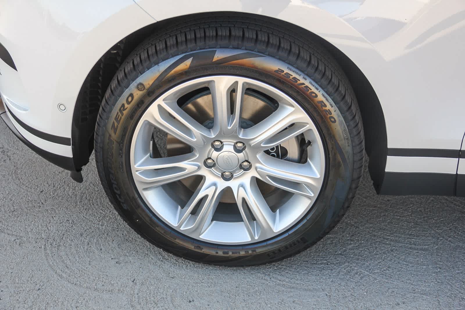 Thumbnail: 2026 Land Rover Range Rover Velar - 6