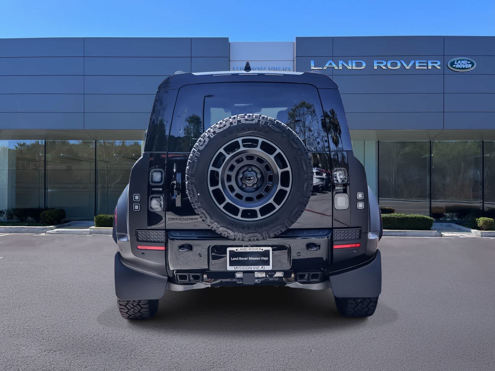 Thumbnail: 2026 Land Rover Defender - 5