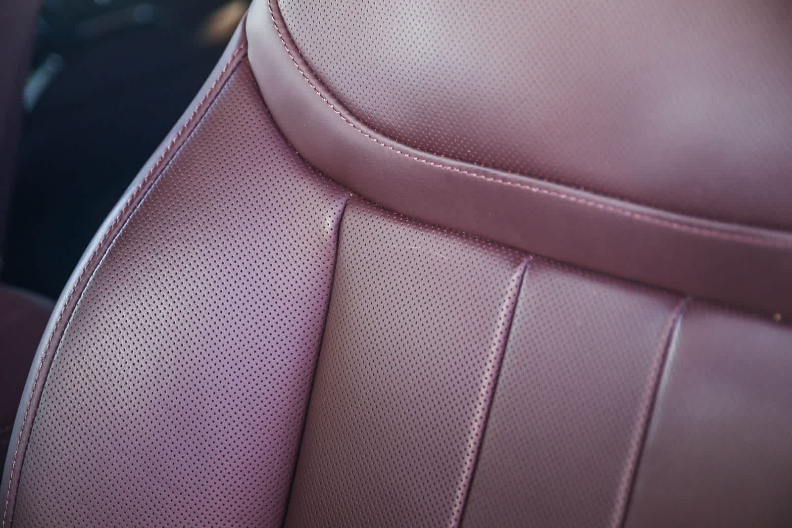 Thumbnail: 2024 Land Rover Range Rover - 25