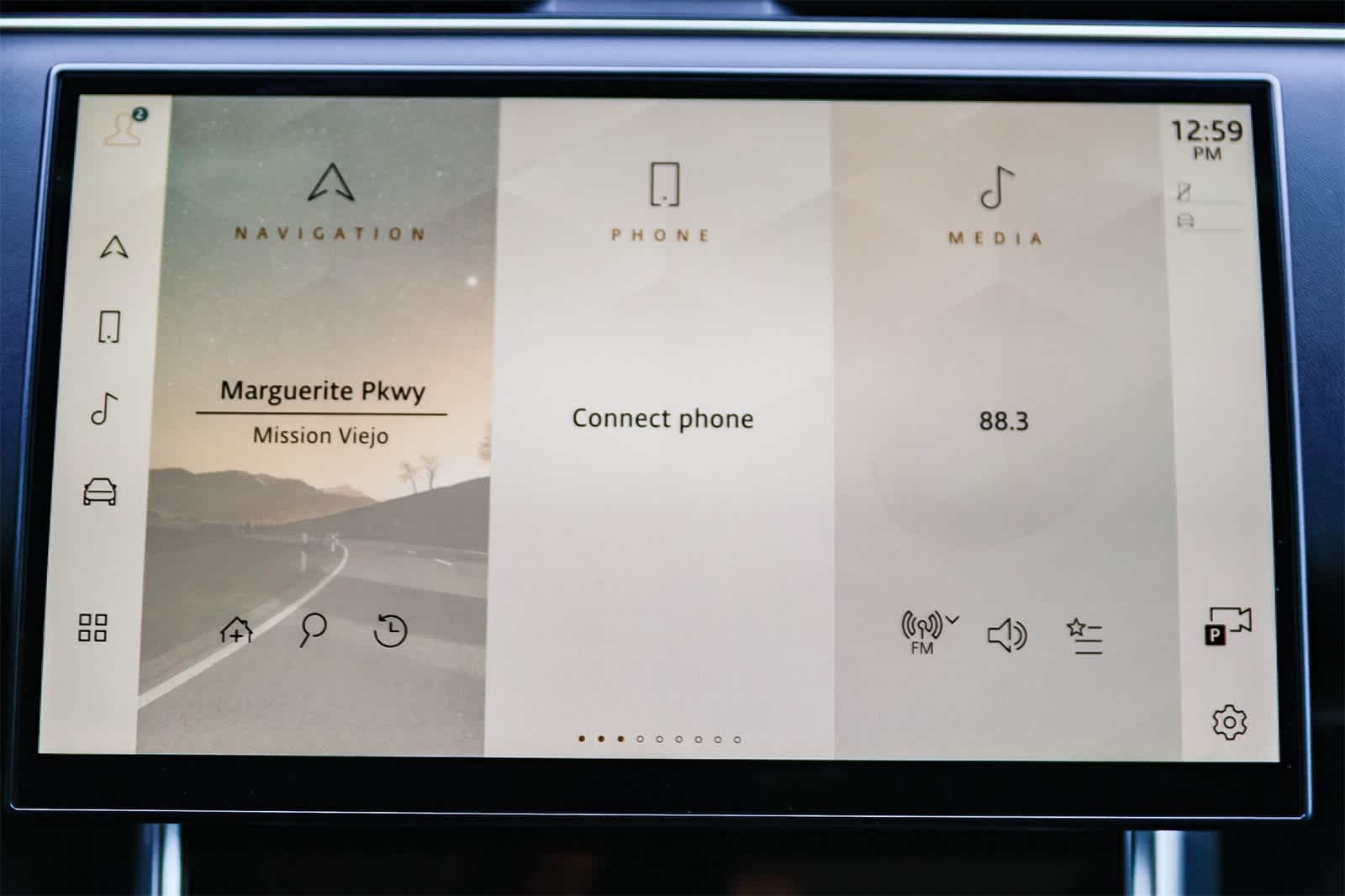 Thumbnail: 2023 Land Rover Range Rover - 14