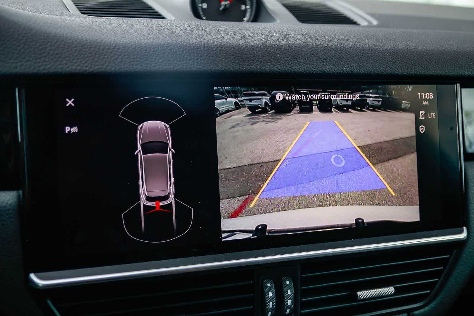 Thumbnail: 2022 Porsche Cayenne - 26