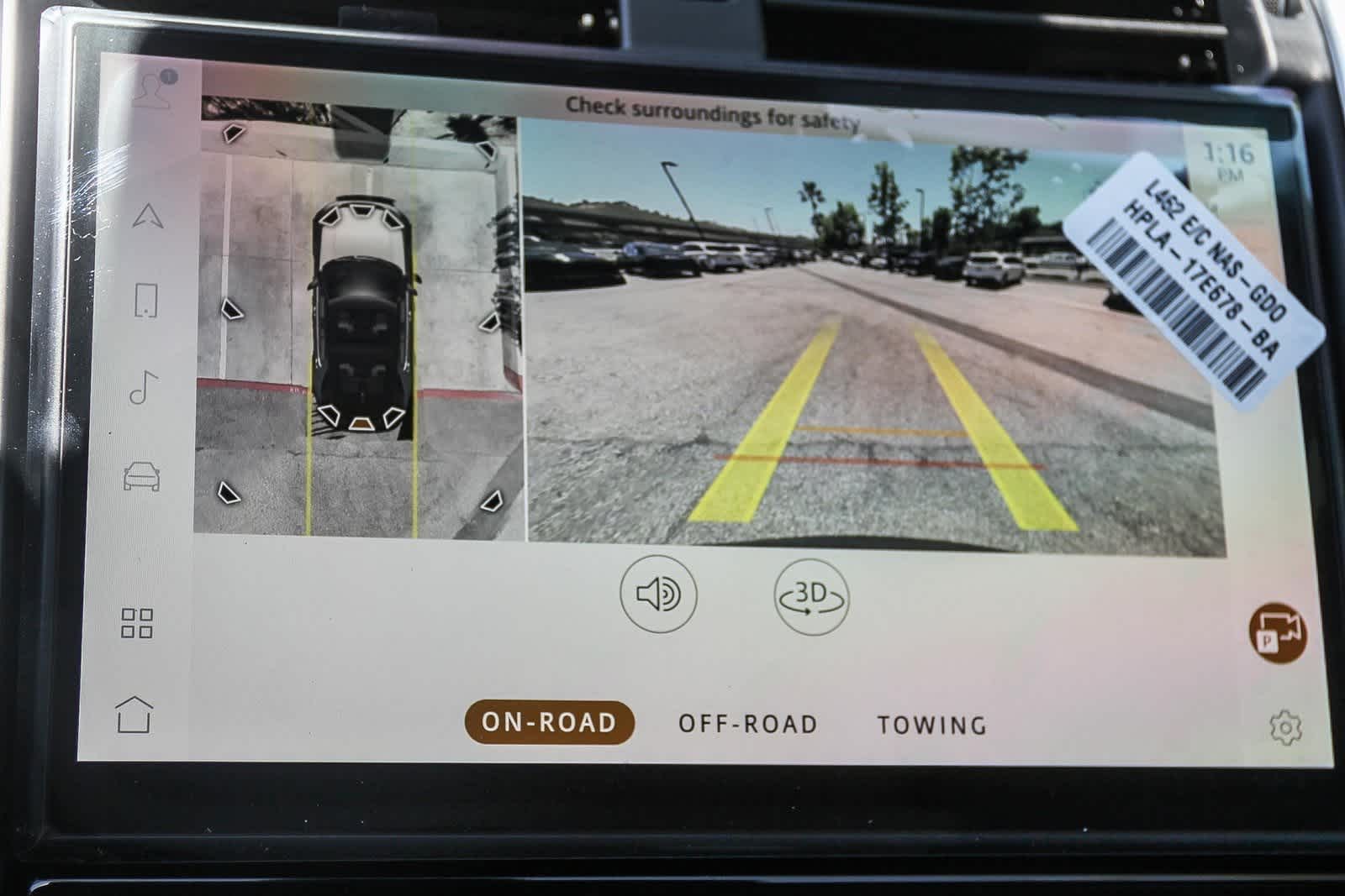 Thumbnail: 2025 Land Rover Discovery - 24