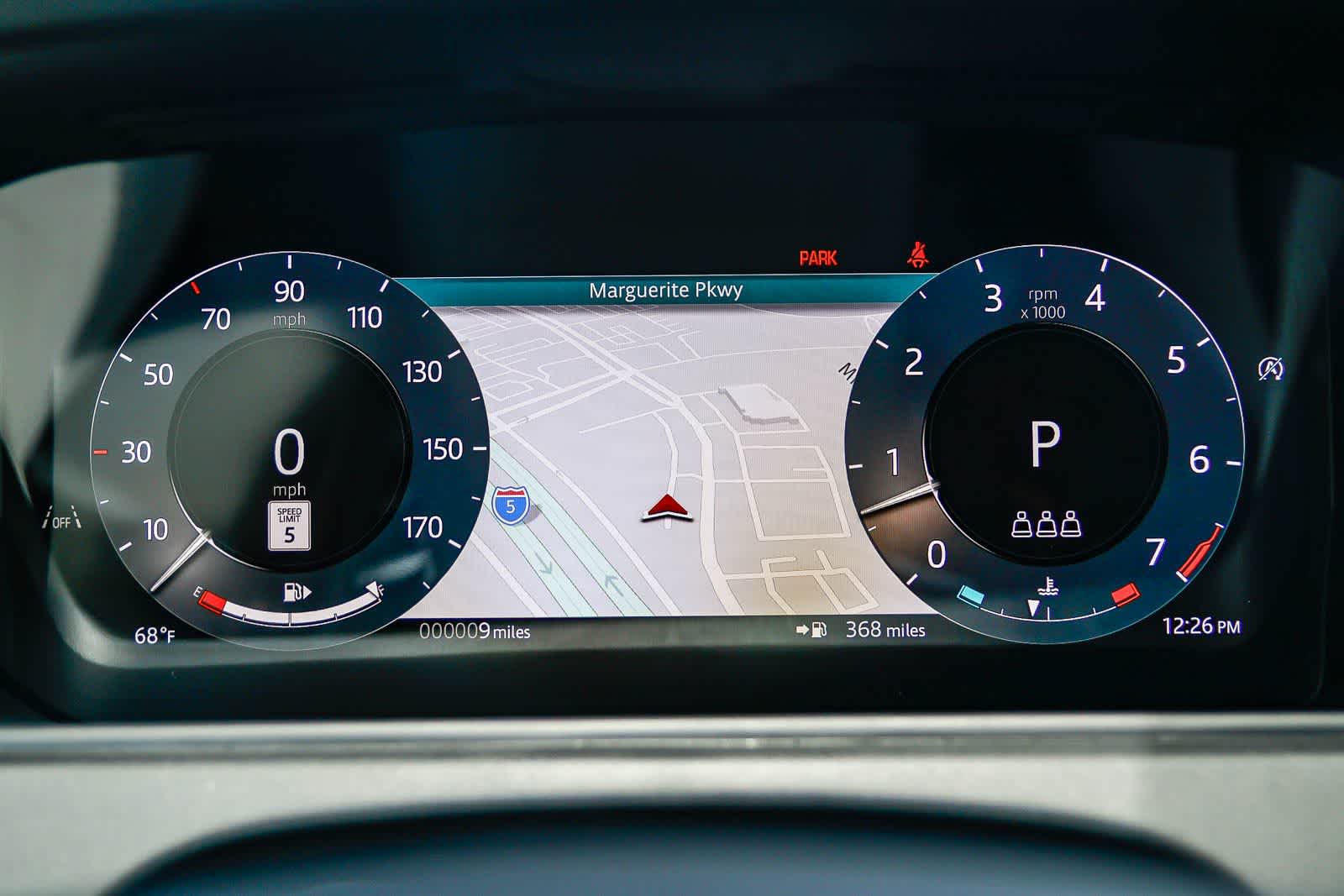 Thumbnail: 2026 Land Rover Range Rover Velar - 25