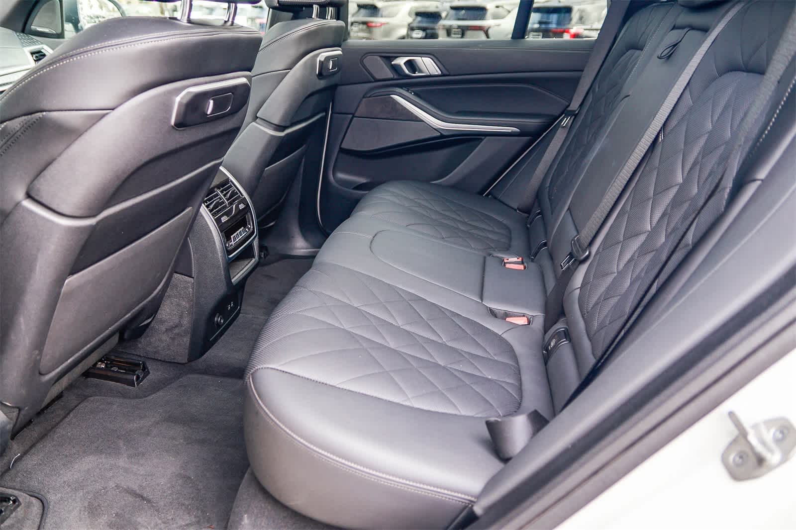 Thumbnail: 2024 BMW X5 - 17