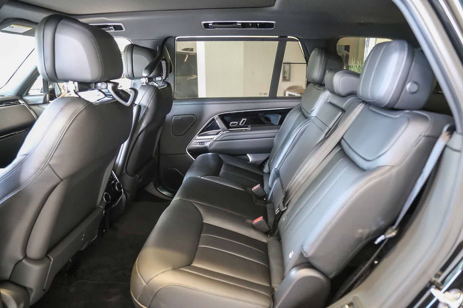 Thumbnail: 2026 Land Rover Range Rover - 13