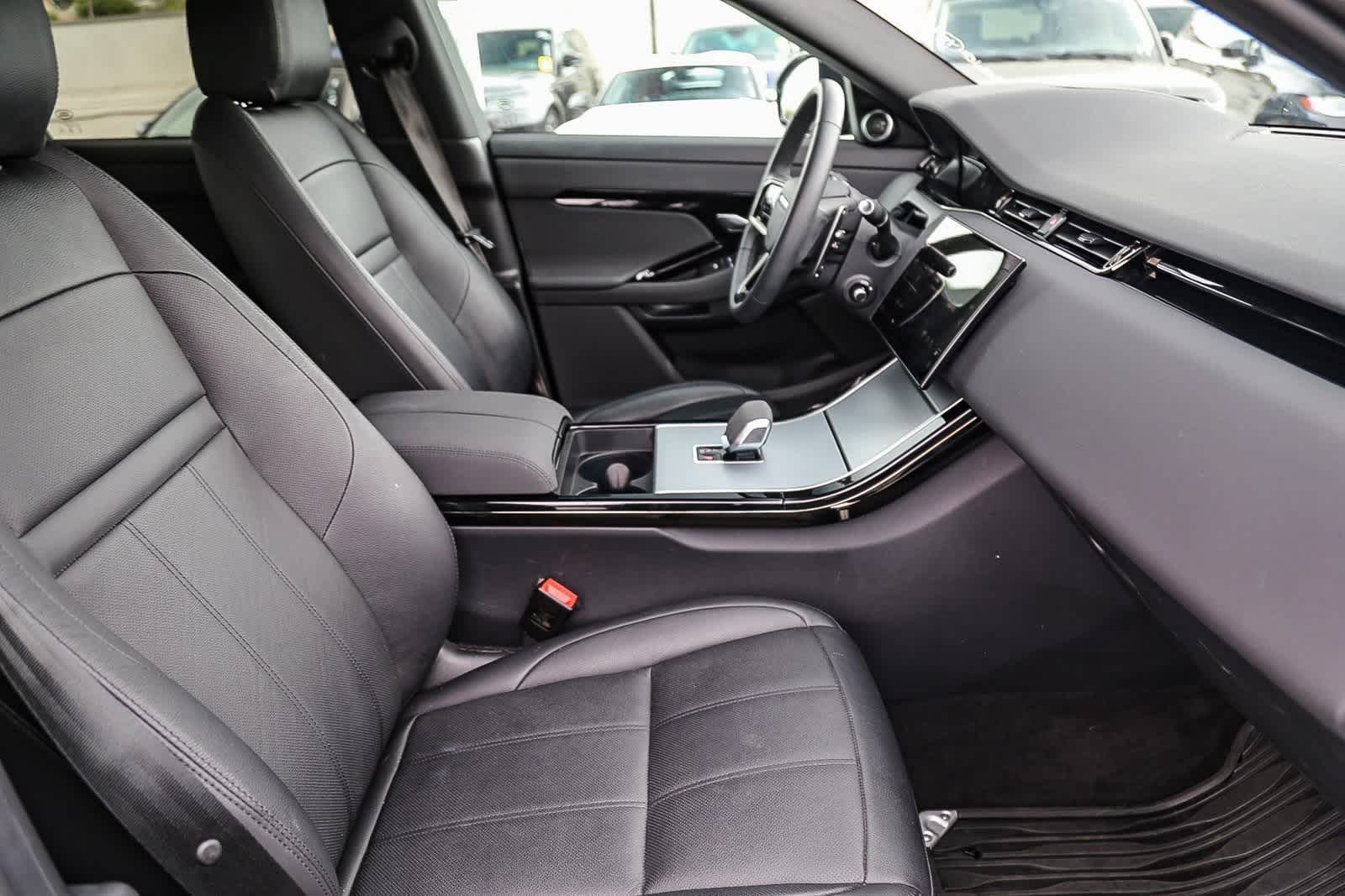 Thumbnail: 2024 Land Rover Range Rover Evoque - 21