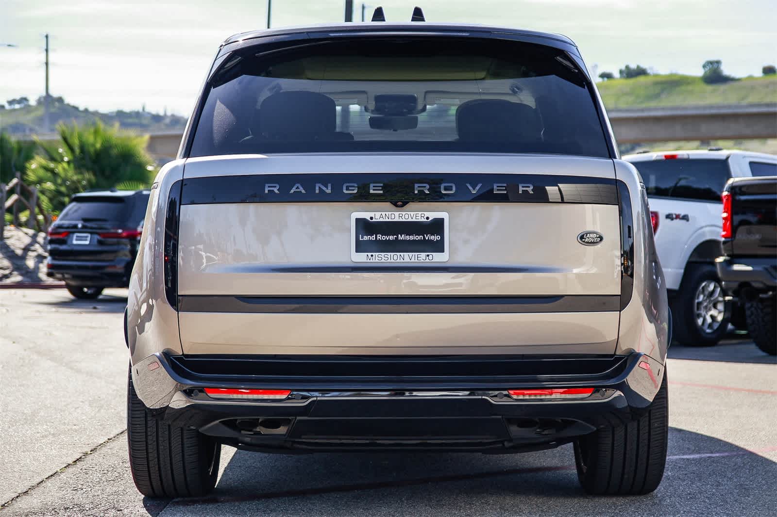 Thumbnail: 2022 Land Rover Range Rover - 5