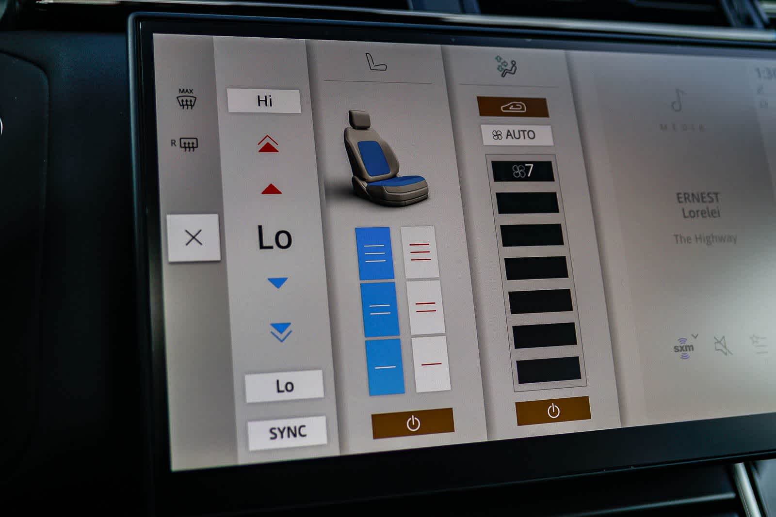 Thumbnail: 2026 Land Rover Range Rover Velar - 27
