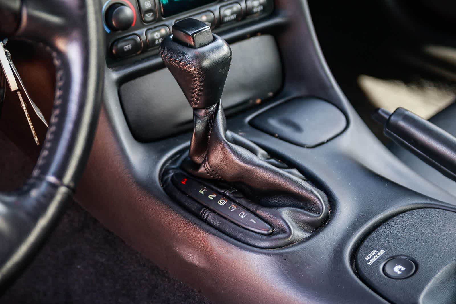 Thumbnail: 2004 Chevrolet Corvette - 17