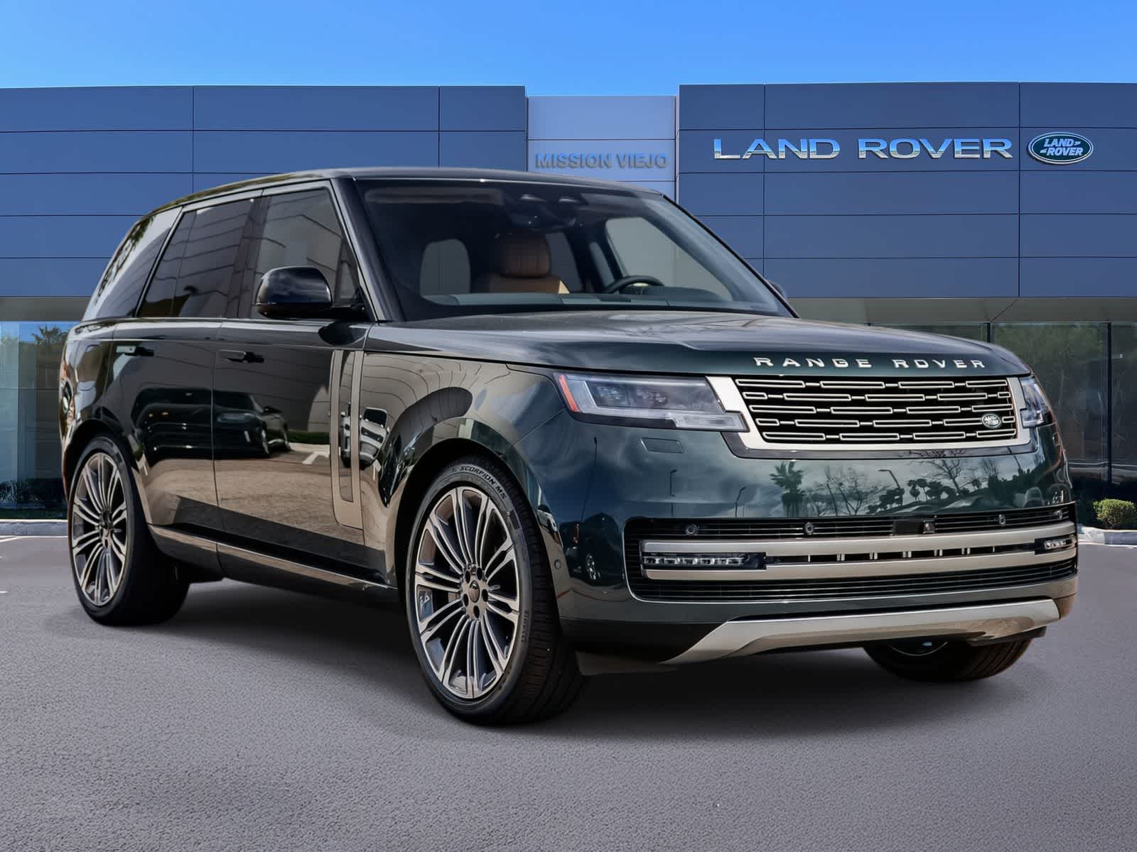 Thumbnail: 2026 Land Rover Range Rover - 3