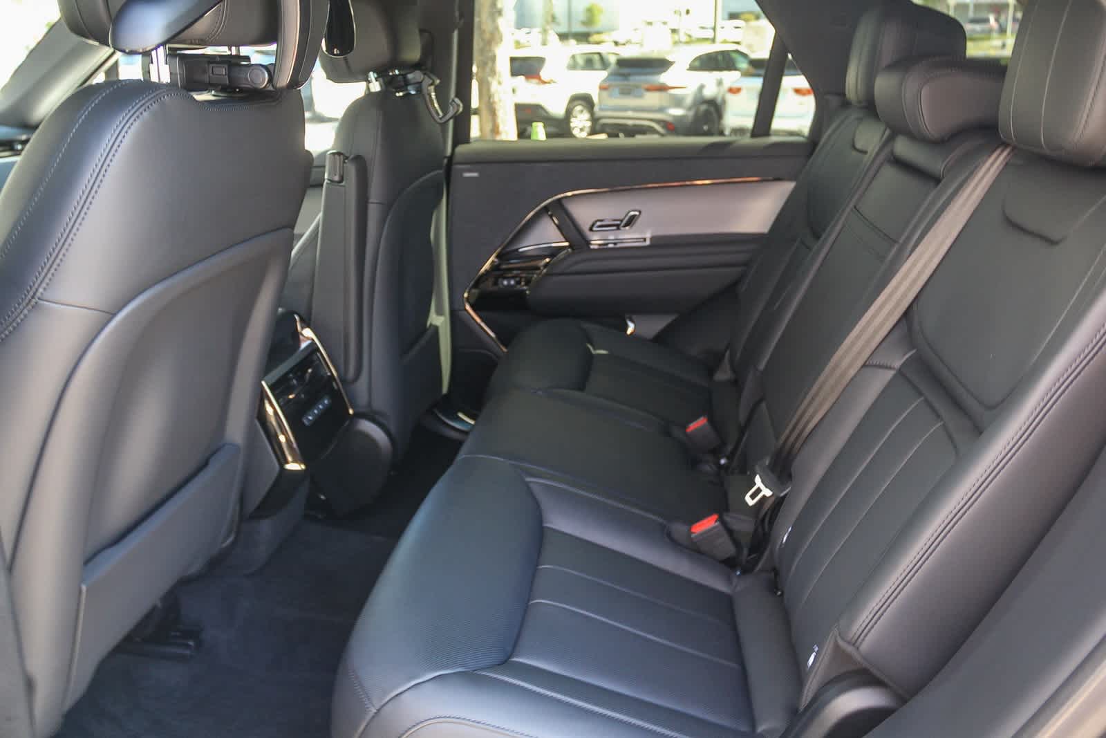 Thumbnail: 2025 Land Rover Range Rover Sport - 16