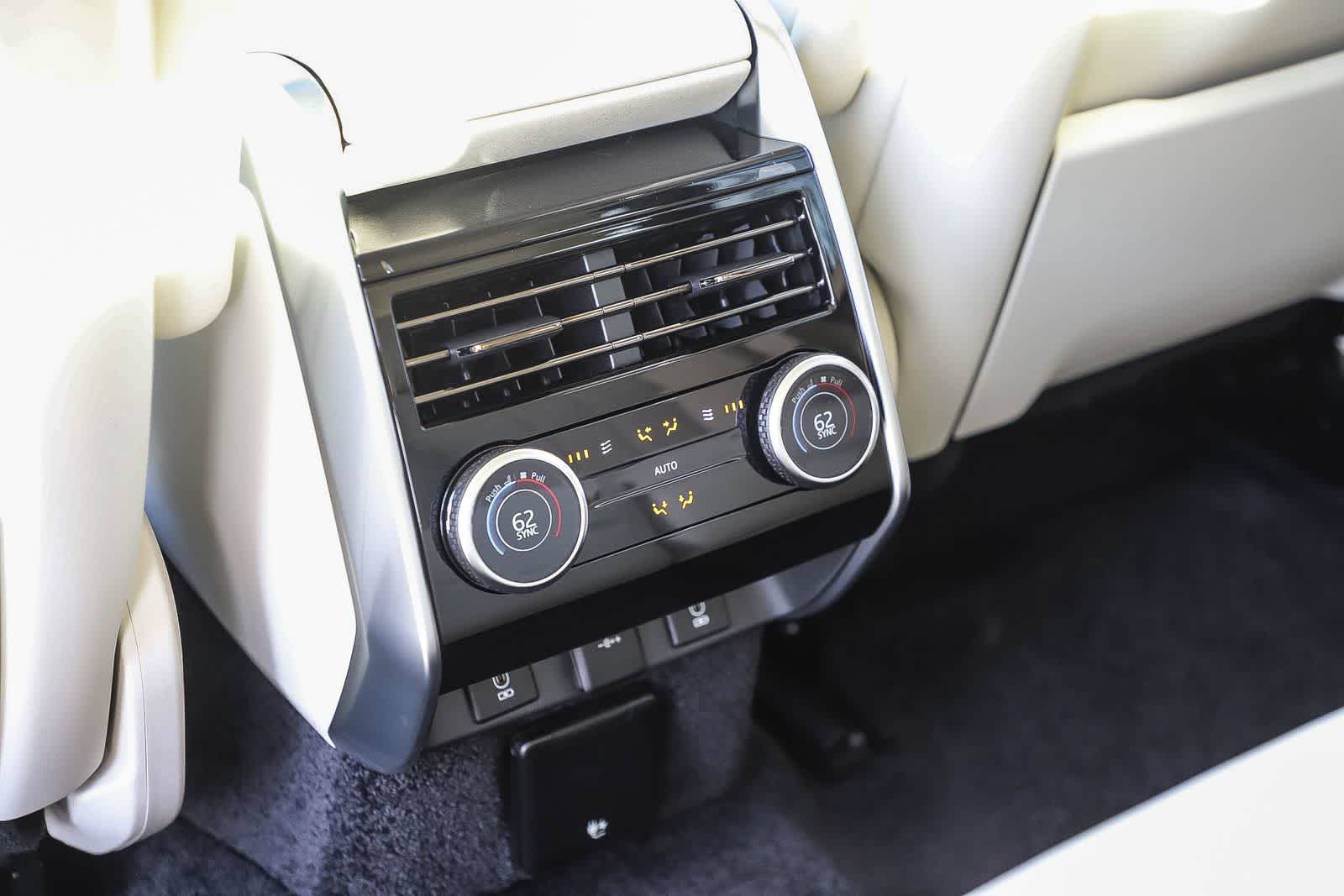 Thumbnail: 2026 Land Rover Range Rover - 17