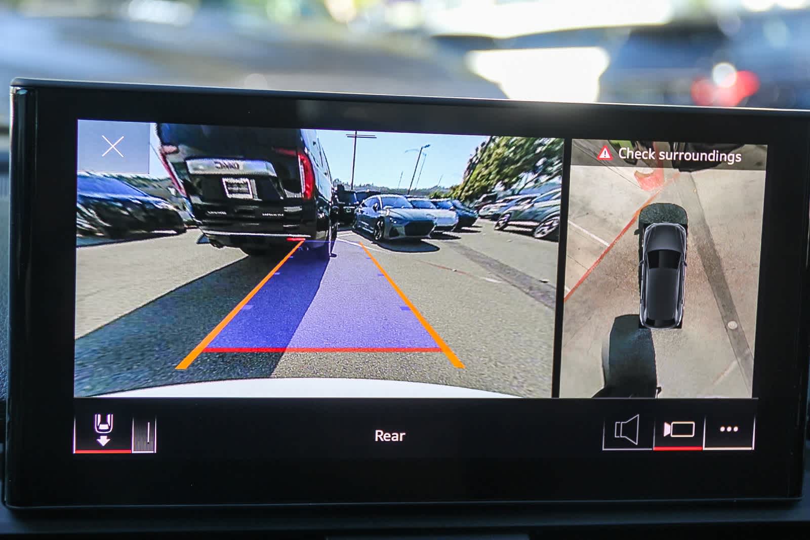 Thumbnail: 2021 Audi Q5 - 22