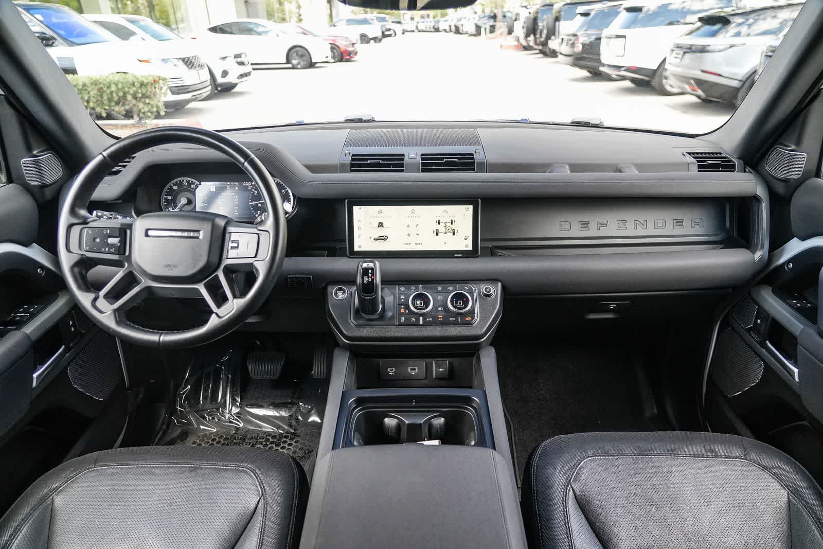 Thumbnail: 2023 Land Rover Defender - 11