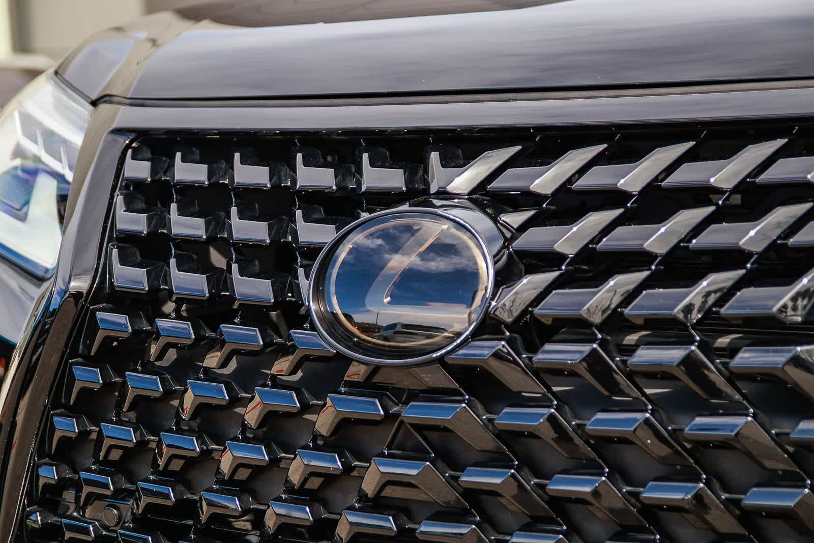 Thumbnail: 2022 Lexus GX - 11