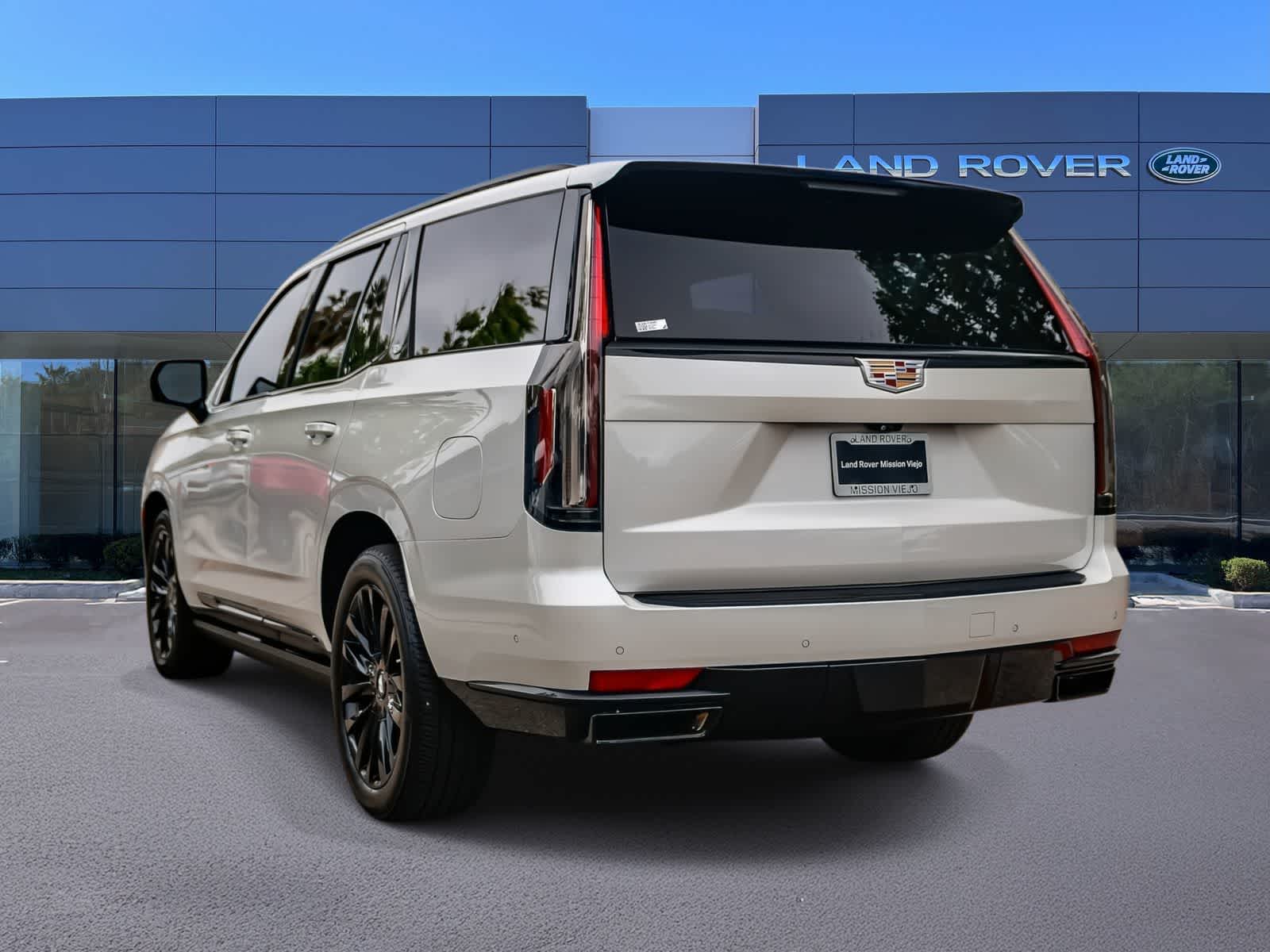 Thumbnail: 2022 Cadillac Escalade - 5