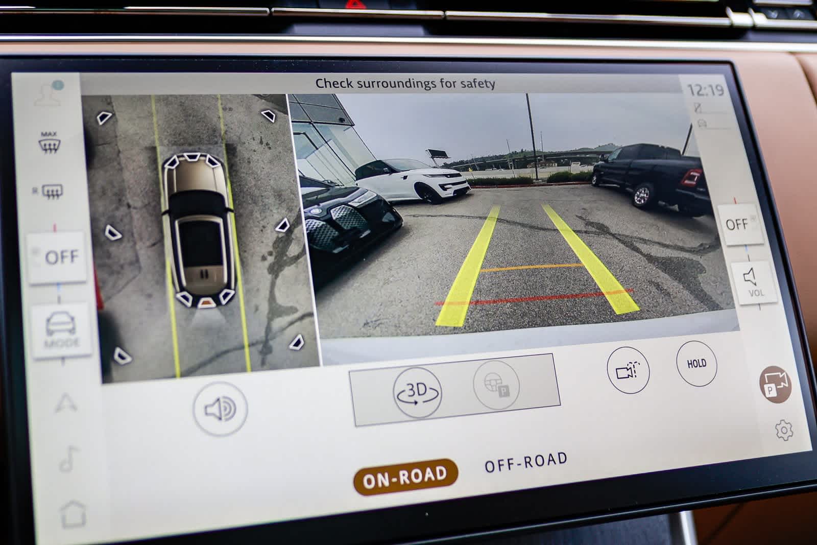 Thumbnail: 2026 Land Rover Range Rover - 24