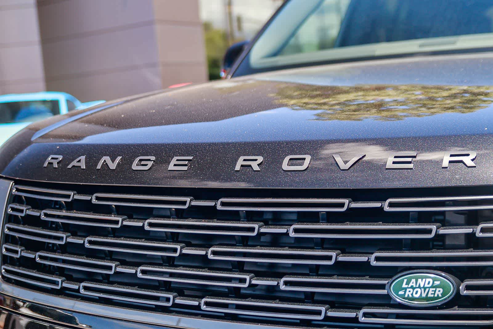Thumbnail: 2026 Land Rover Range Rover - 11