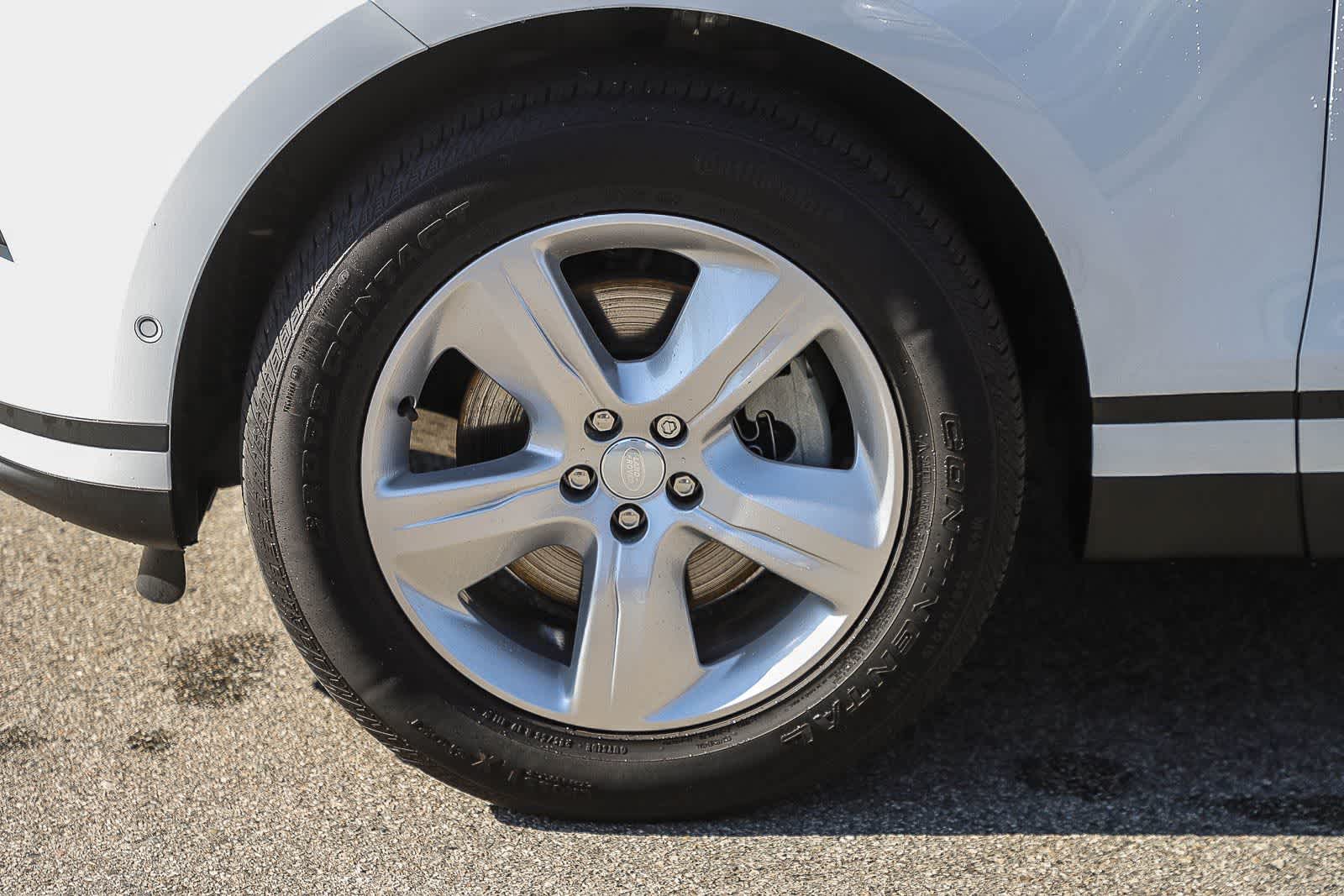 Thumbnail: 2025 Land Rover Range Rover Velar - 11