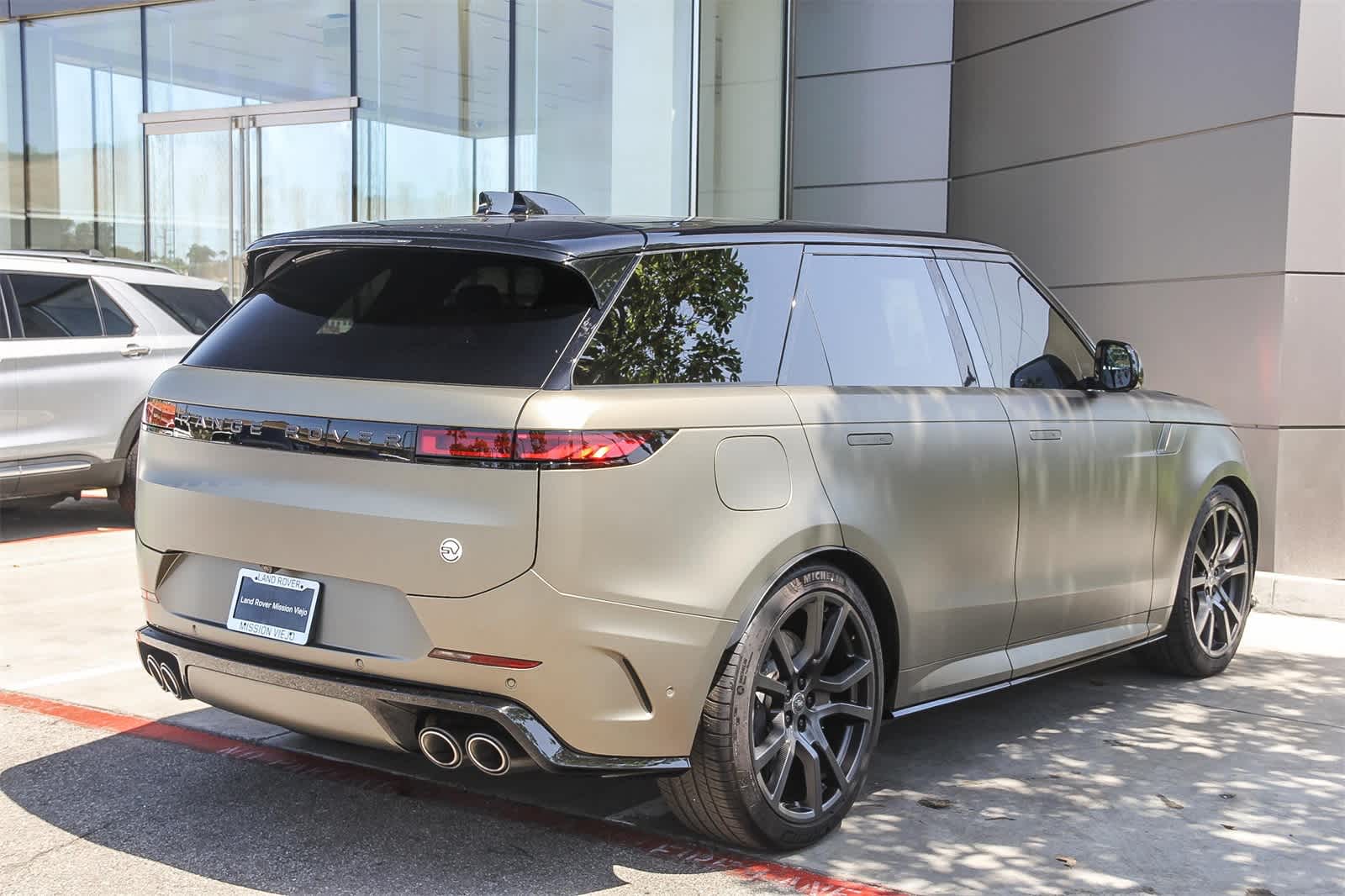 Thumbnail: 2024 Land Rover Range Rover Sport - 6