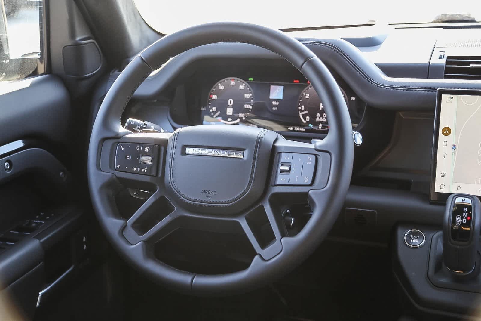 Thumbnail: 2025 Land Rover Defender - 14