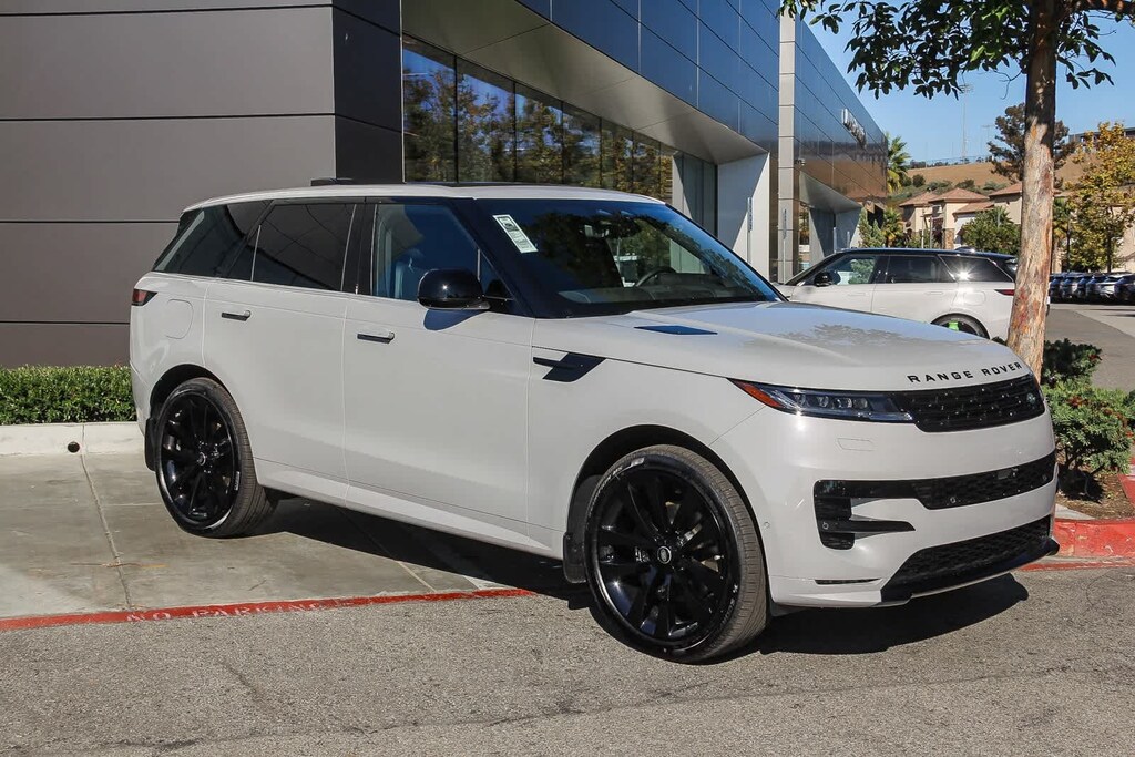 New 2025 Land Rover Range Rover Sport Dynamic SE SUV