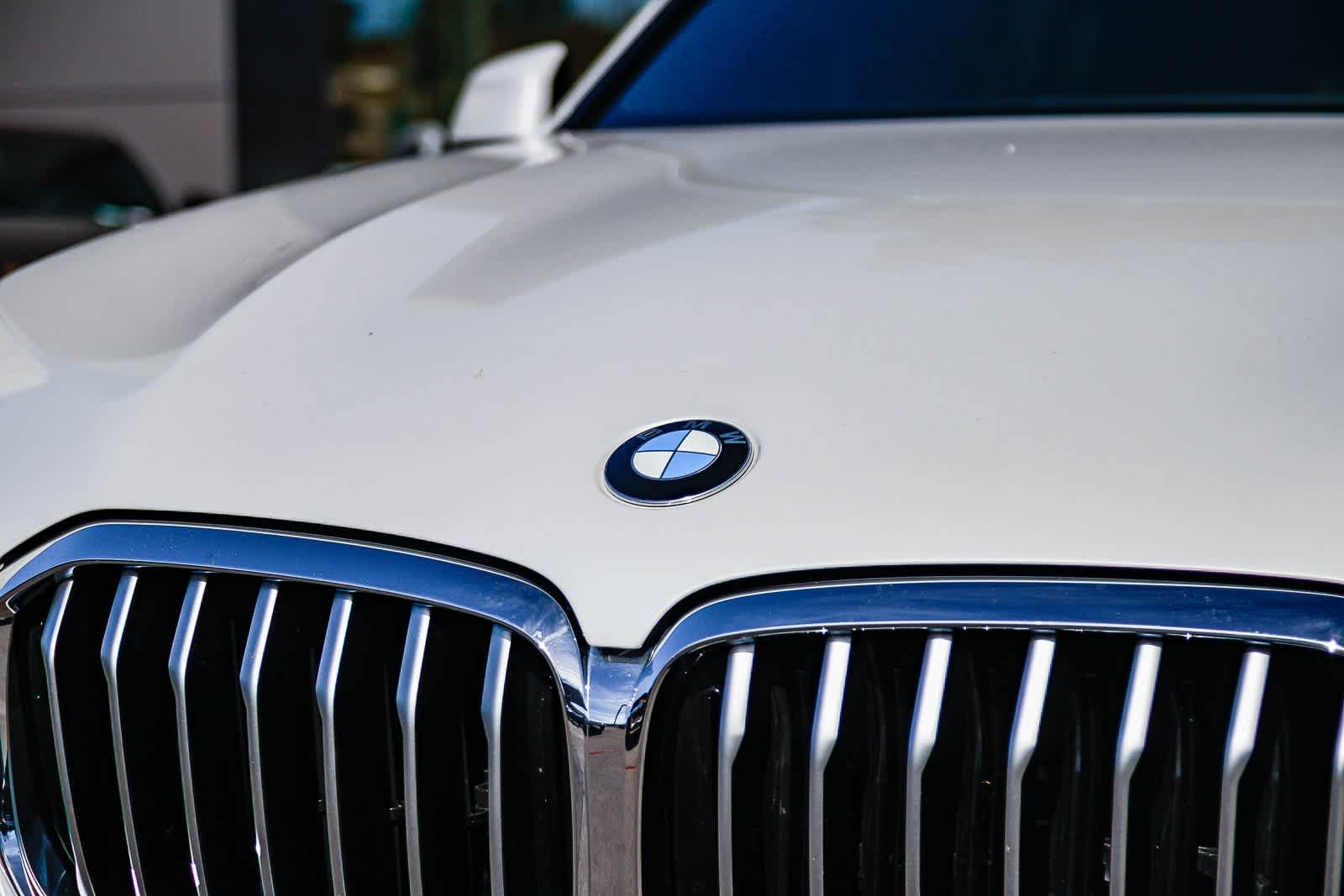 Thumbnail: 2021 BMW X5 - 11