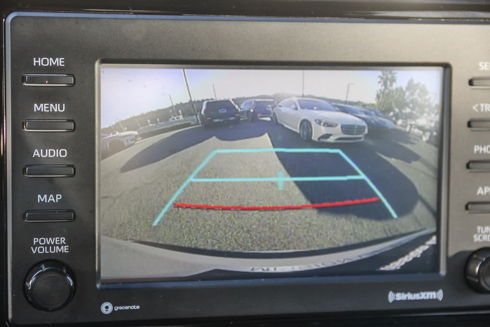 Thumbnail: 2022 Toyota RAV4 - 23