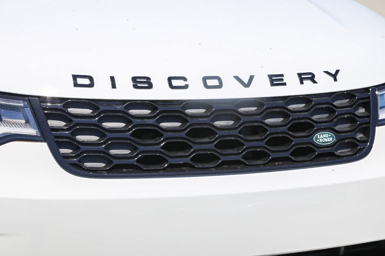 Thumbnail: 2025 Land Rover Discovery - 5