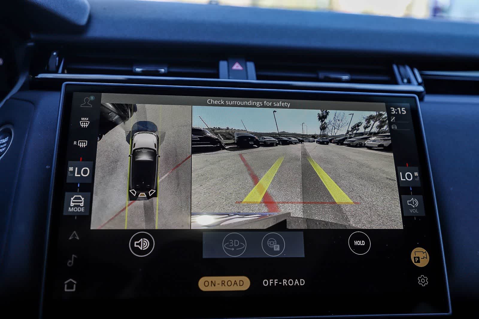 Thumbnail: 2025 Land Rover Range Rover Velar - 21