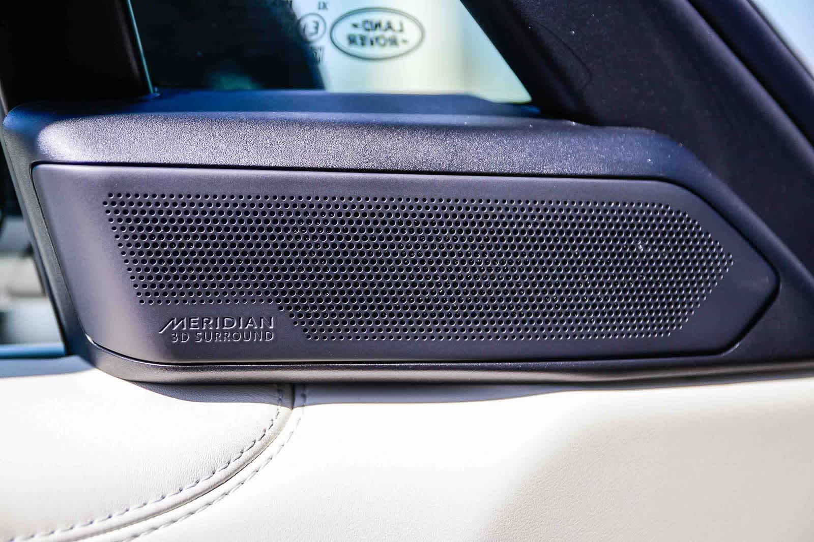 Thumbnail: 2026 Land Rover Range Rover - 22