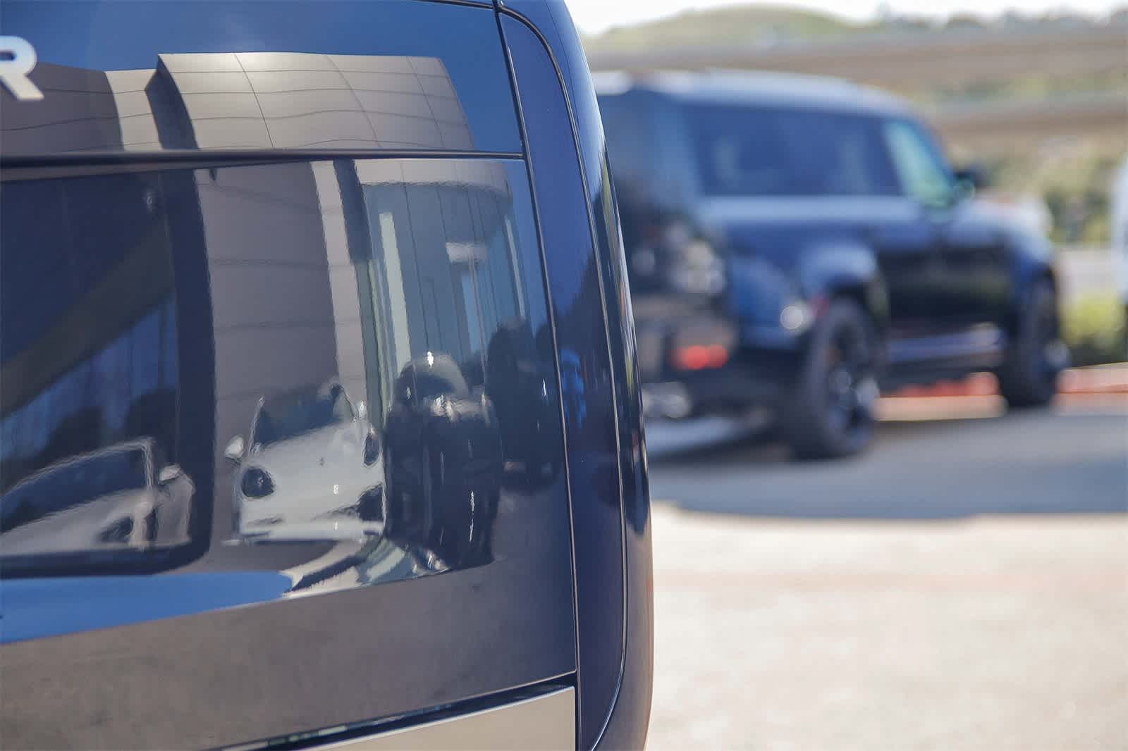 Thumbnail: 2026 Land Rover Range Rover - 7